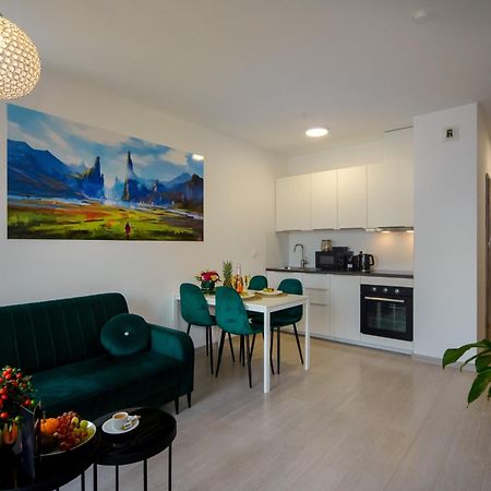Maya'S Apartments Гданьск Экстерьер фото